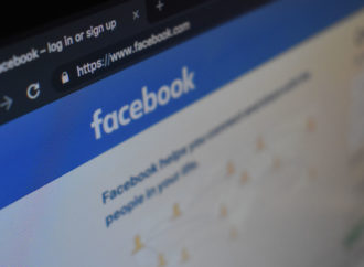 Usuń wszystkie dane z Facebooka