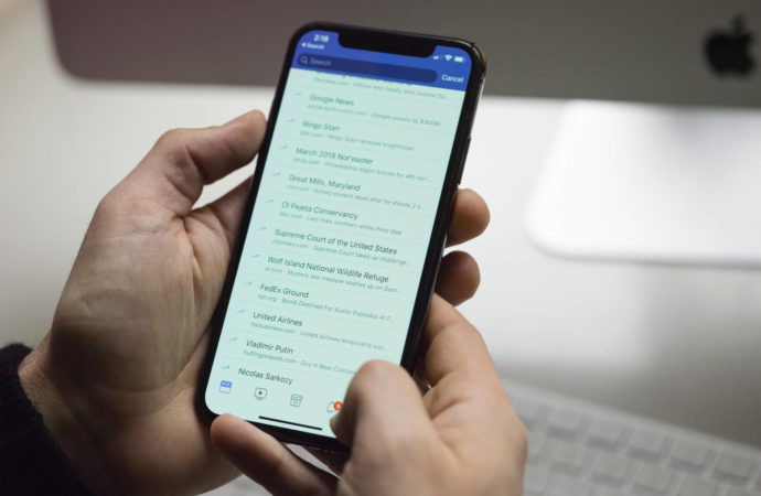 Facebook zwiększa integrację pomiędzy swoimi aplikacjami